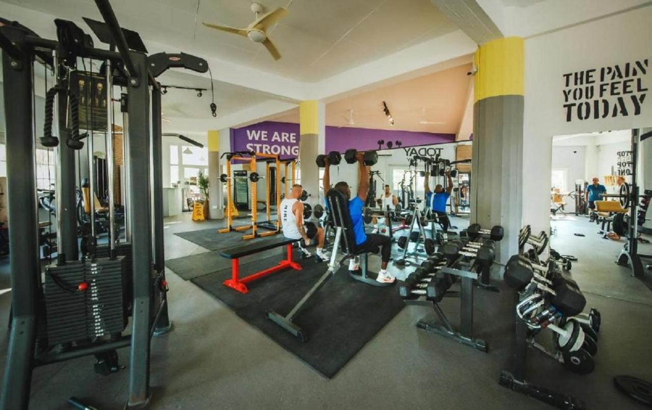 Tiberius Pool Apartments In Caesar Resort & Spa Trikomo Luaran gambar