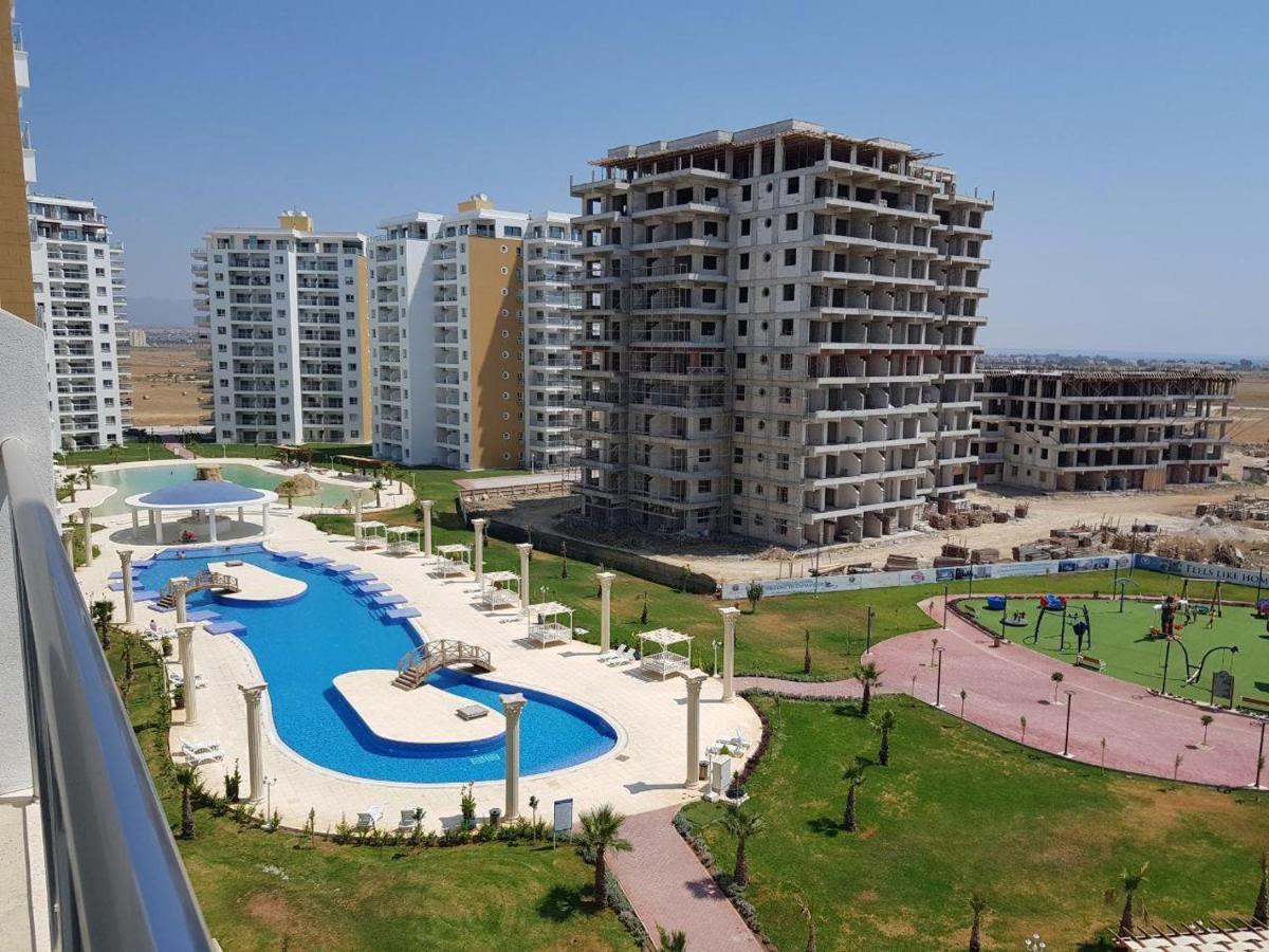 Tiberius Pool Apartments In Caesar Resort & Spa Trikomo Luaran gambar