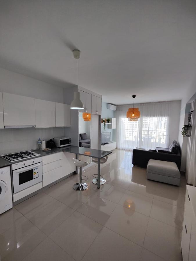 Tiberius Pool Apartments In Caesar Resort & Spa Trikomo Luaran gambar